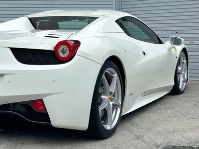 صورة 23 لـ 2013 Ferrari 458 SPIDER