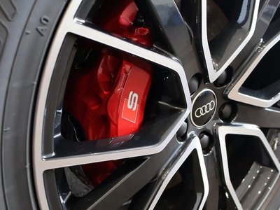 2025 AUDI SQ5 SPORTBACK photo 12