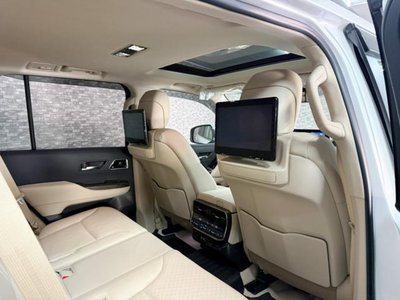 2023 Toyota LAND CRUISER 300 — фото 25