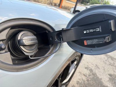 2024 Porsche 718 thumbnail 34