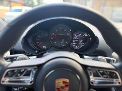 2024 Porsche 718 thumbnail 19