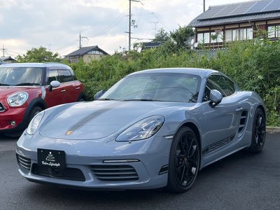 2024 Porsche 718 photo 1