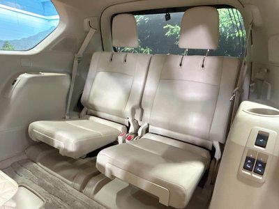 صورة 41 لـ 2023 Toyota LAND CRUISER PRADO
