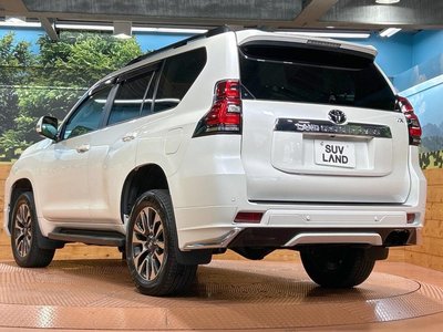 صورة 34 لـ 2023 Toyota LAND CRUISER PRADO