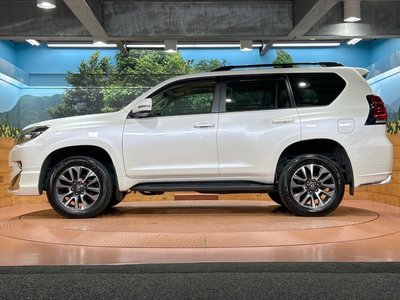 صورة 33 لـ 2023 Toyota LAND CRUISER PRADO