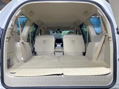 صورة 12 لـ 2023 Toyota LAND CRUISER PRADO