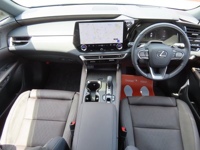 2025 Lexus RX — фото 86