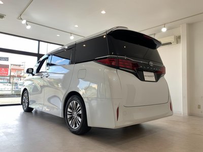 2024 Toyota ALPHARD 照片 8