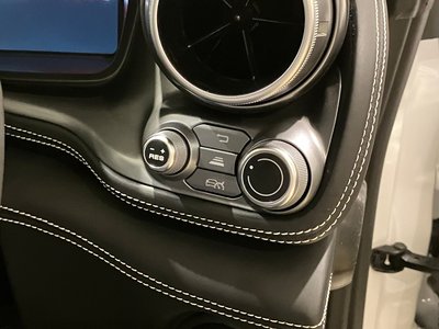صورة مصغرة 30 لـ 2021 Ferrari GTC4 LUSSO