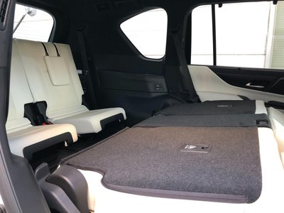2023 Lexus LX — миниатюра 38