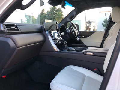 2023 Lexus LX — миниатюра 27