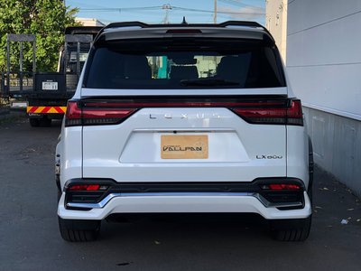 2023 Lexus LX — миниатюра 14