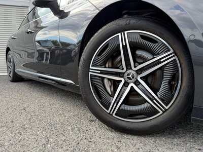 2022 Mercedes-BENZ EQE — миниатюра 12