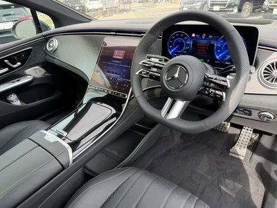 2022 Mercedes-BENZ EQE — миниатюра 16