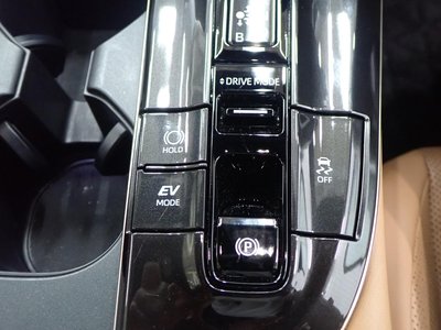 2023 Toyota CROWN SPORT — миниатюра 39