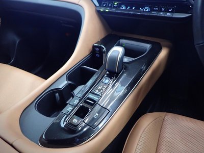 2023 Toyota CROWN SPORT — миниатюра 34