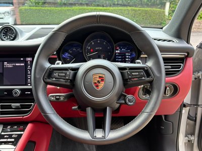 صورة مصغرة 26 لـ 2025 Porsche MACAN