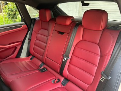 صورة مصغرة 30 لـ 2025 Porsche MACAN