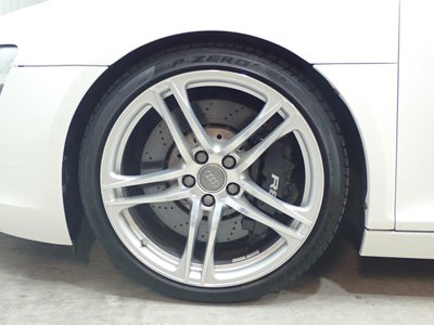 صورة 23 لـ 2009 AUDI R8
