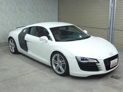صورة 8 لـ 2009 AUDI R8