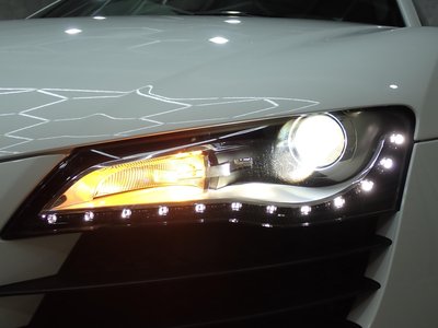 صورة 11 لـ 2009 AUDI R8