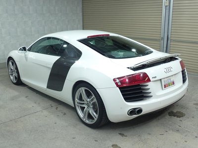 صورة 18 لـ 2009 AUDI R8
