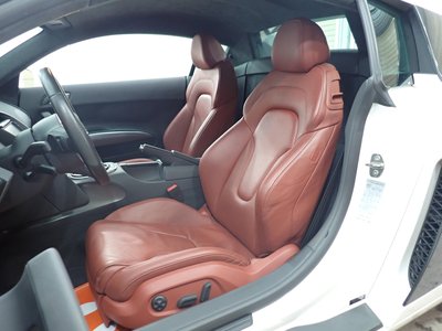 صورة 31 لـ 2009 AUDI R8