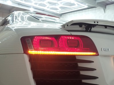صورة 14 لـ 2009 AUDI R8