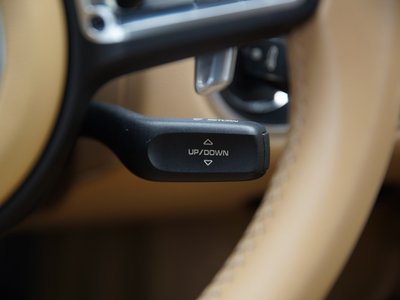 2016 Porsche 911 — миниатюра 17