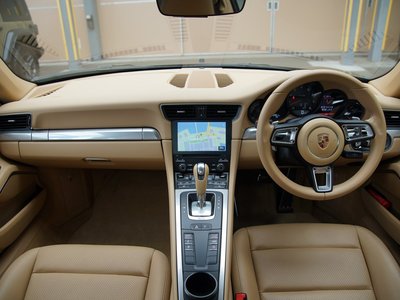2016 Porsche 911 — миниатюра 15