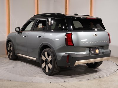 صورة 10 لـ 2024 MINI COOPER COUNTRYMAN