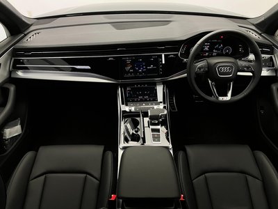 صورة مصغرة 76 لـ 2026 AUDI Q7