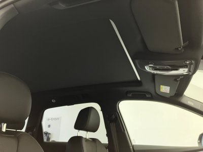 صورة مصغرة 48 لـ 2026 AUDI Q7