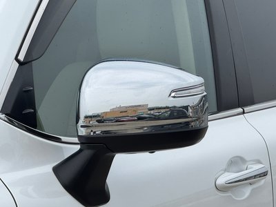 صورة 34 لـ 2025 Toyota LAND CRUISER 300