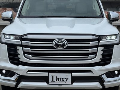 صورة 31 لـ 2025 Toyota LAND CRUISER 300