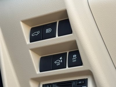 صورة 49 لـ 2025 Toyota LAND CRUISER 300