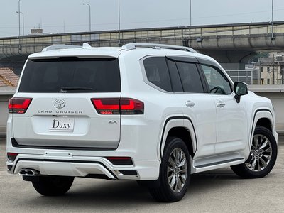 صورة 20 لـ 2025 Toyota LAND CRUISER 300