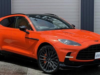 2025 Aston Martin DBX — фото 1