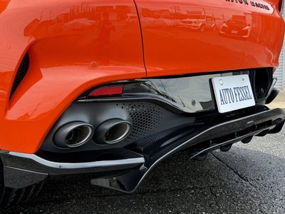 2025 Aston Martin DBX — миниатюра 52