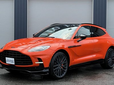 2025 Aston Martin DBX — фото 4