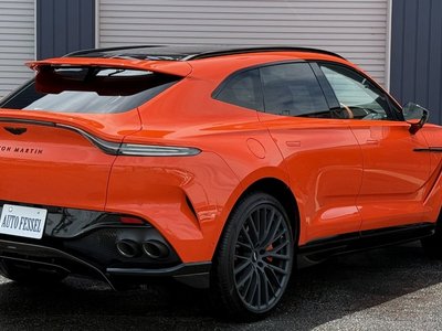 2025 Aston Martin DBX — миниатюра 79