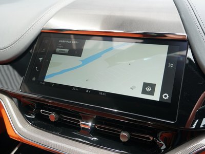 2025 Aston Martin DBX — миниатюра 29