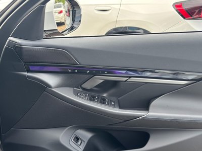 صورة مصغرة 135 لـ 2025 BMW 5 SERIES