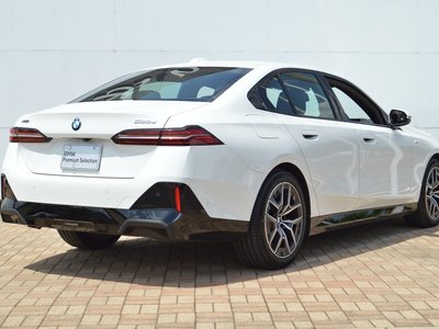 صورة مصغرة 7 لـ 2025 BMW 5 SERIES