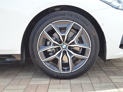 صورة مصغرة 17 لـ 2025 BMW 5 SERIES
