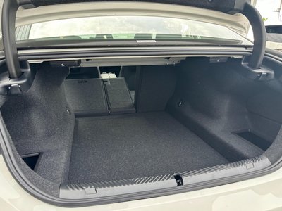 صورة مصغرة 79 لـ 2025 BMW 5 SERIES