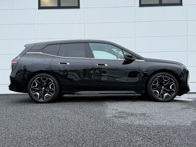 2023 BMW IX thumbnail 56