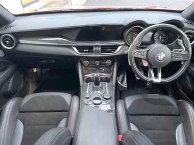 2019 ALFA Romeo STELVIO — фото 2