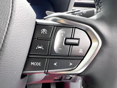 2025 Lexus GX — миниатюра 49