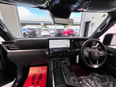 2025 Lexus GX — миниатюра 74